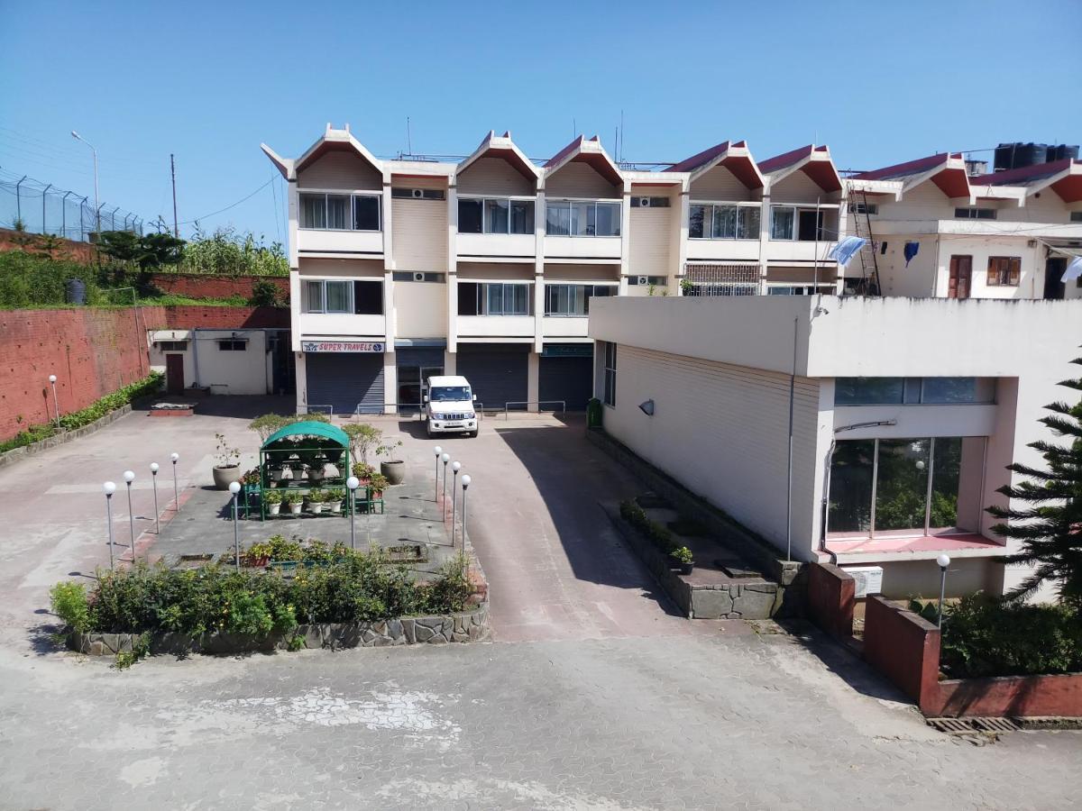 Hotel Japfu Kohima Esterno foto