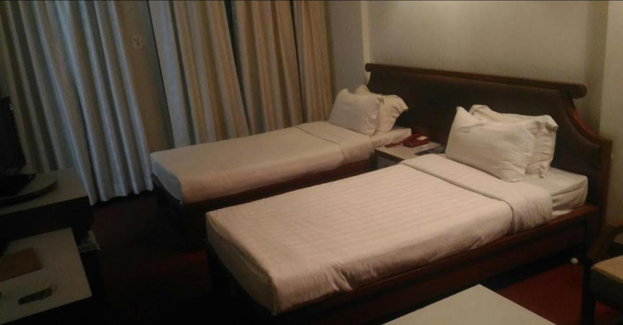 Hotel Japfu Kohima Esterno foto
