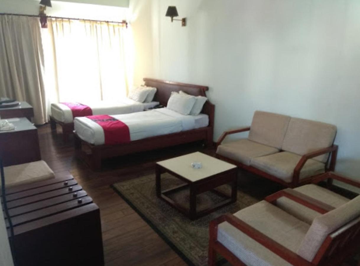Hotel Japfu Kohima Esterno foto